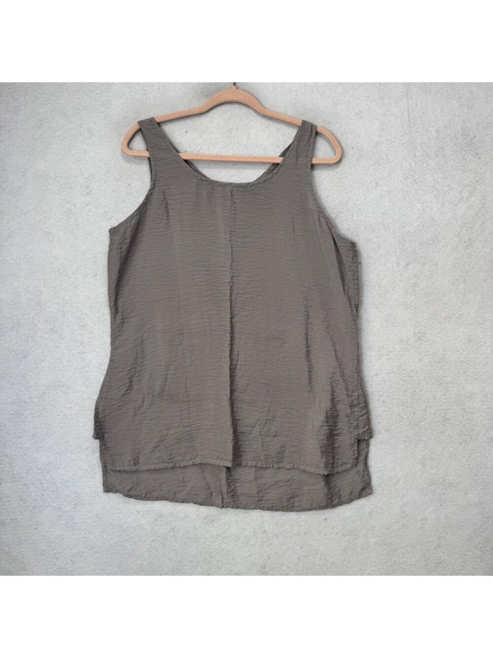 Apropos Tank Top Womens Large Brown Scoop Neck Crinkle Woven Relaxed Basic